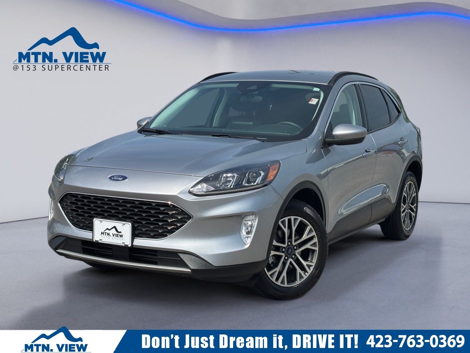 2022 Ford Escape SEL in Iconic Silver Metallic — front three-quarter view