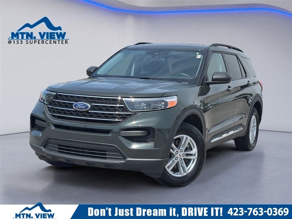 2023 Ford Explorer XLT in Green Metallic — front three-quarter view