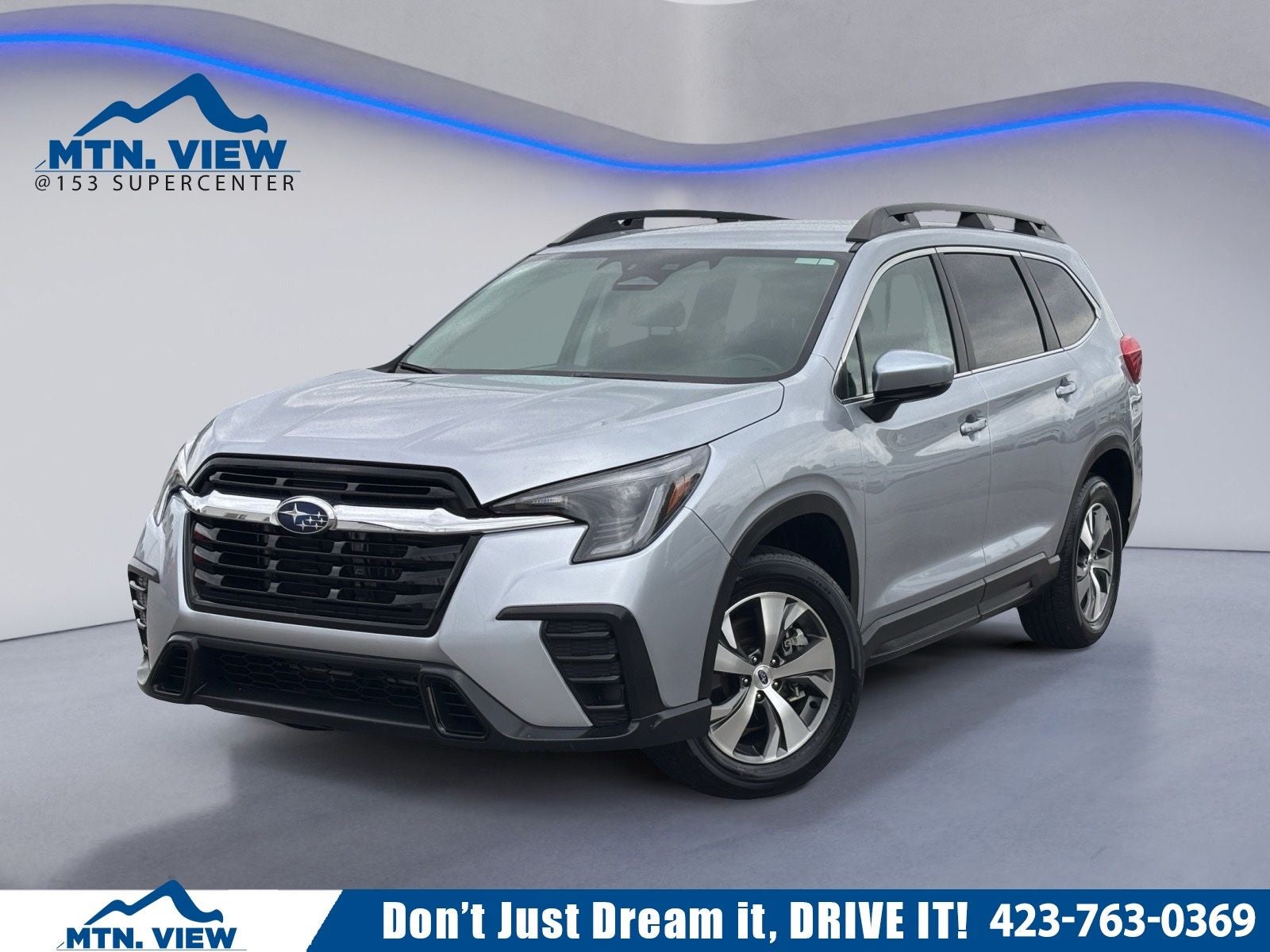 2025 Subaru Ascent Premium in Ice Silver Metallic — front three-quarter view