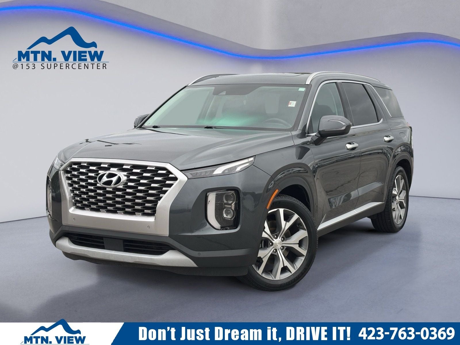 2022 Hyundai Palisade SEL in Steel Graphite — front three-quarter view